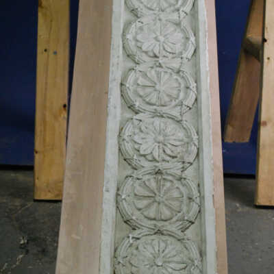 Pilaster, Plaster