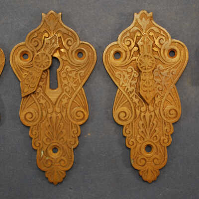 Escutcheon, Key