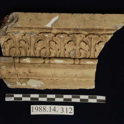 Cornice, Plaster