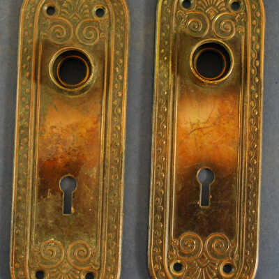 Escutcheon, Plate