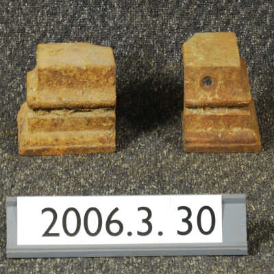Base, Cast Iron