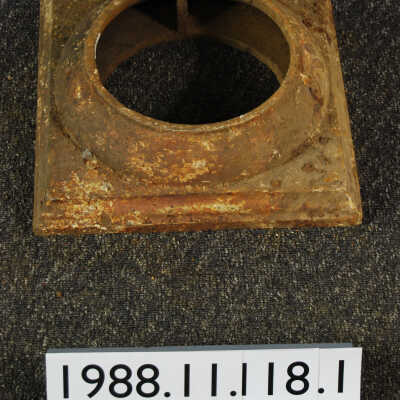 Capital, Cast Iron