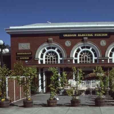 Oregon Electric Railway Passenger Station Eugene, 1914