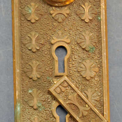 Escutcheon, Plate