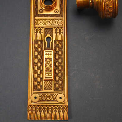 Doorknob / Escutcheon