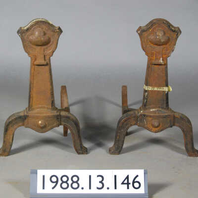 Andiron