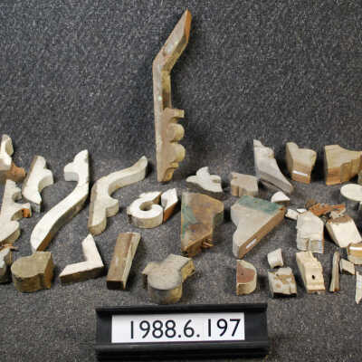 Fragment, Wood