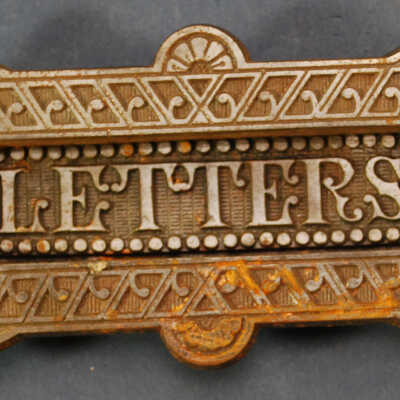 Slot, Letter