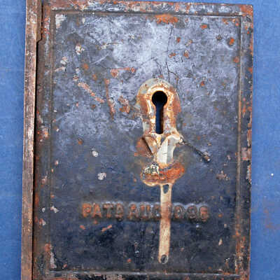 Lock, Pocket Door
