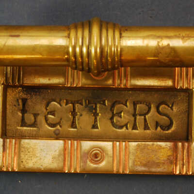 Slot, Letter