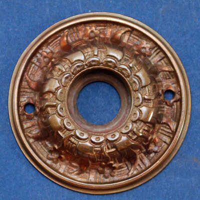 Escutcheon, Rose