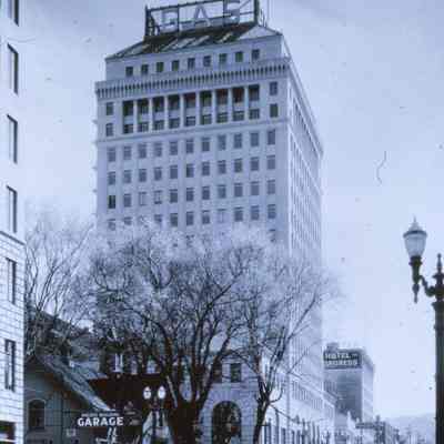 Public Service Building