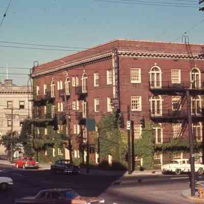 Cromwell Apartments, 1913