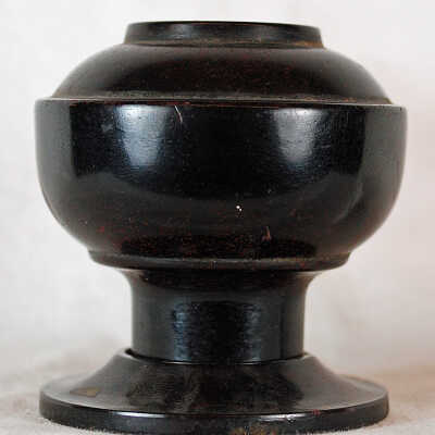Doorknob / Round Rose