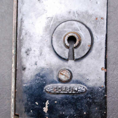 Lock, Pocket Door
