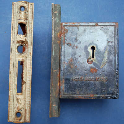 Lock, Pocket Door