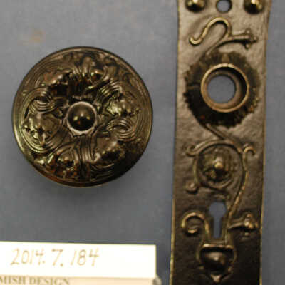 Doorknob / Escutcheon
