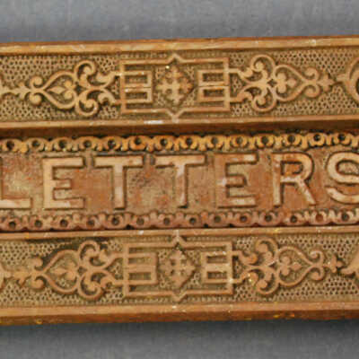 Slot, Letter
