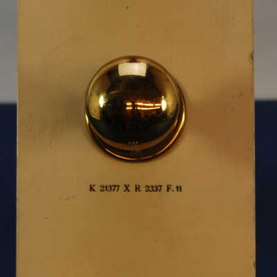 Sample, Doorknob