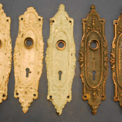 Escutcheon, Plate