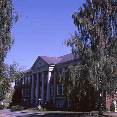 Linfield College - Late 1920s