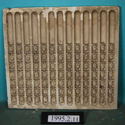 Frieze, Plaster
