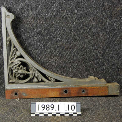 Bracket, Cast Iron