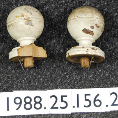 Finial