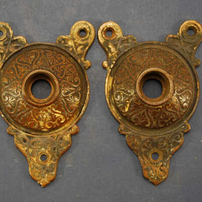 Escutcheon, Rose