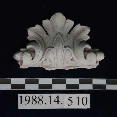 Bracket, Plaster