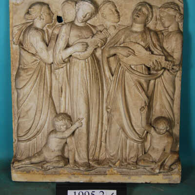 Frieze, Plaster