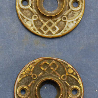 Escutcheon, Rose