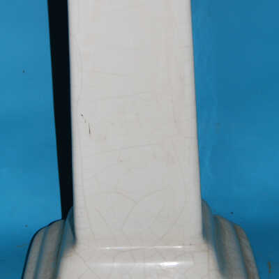 Pedestal, Sink