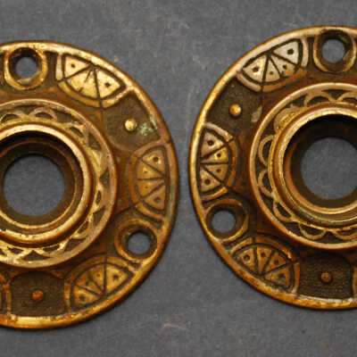 Escutcheon, Rose