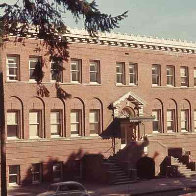 Neighborhood House, 1911