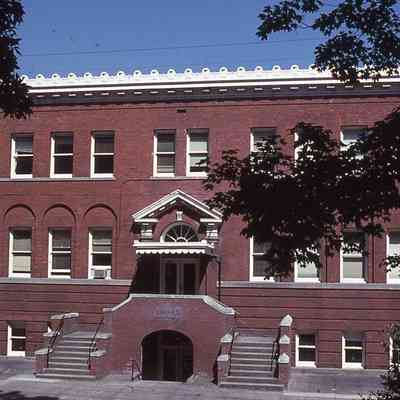 Neighborhood House, 1911