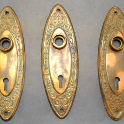 Escutcheon, Plate