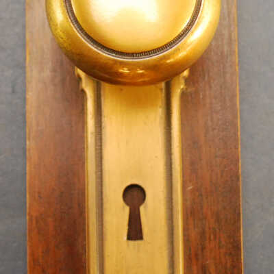 Doorknob / Escutcheon