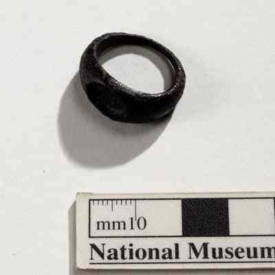 Finger Ring
