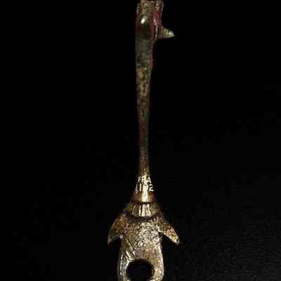 Flagon Handle