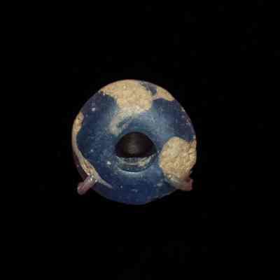 Bead