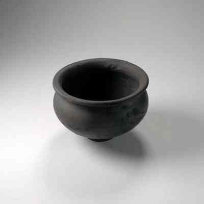 Pottery / bowl