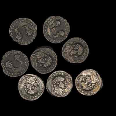 Replica coins