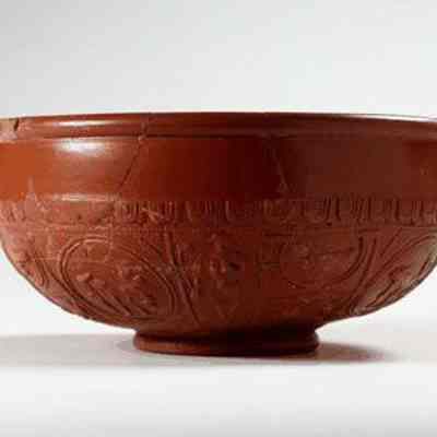 Pottery / bowl