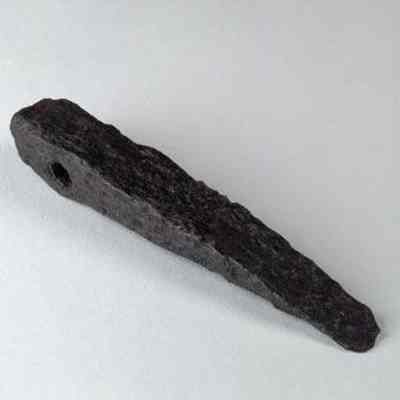 Object / iron