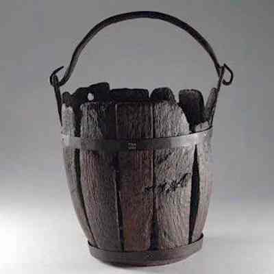Bucket, well