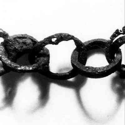 Armour, chain-mail / fragment