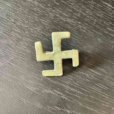 Brooch