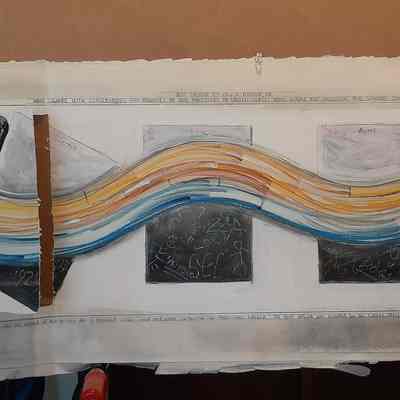 1991 Wavy Square Design