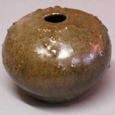 Round Neckless Pot